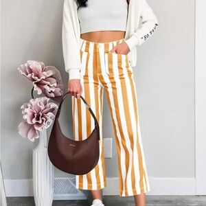 Striped Mustard and White Women's Cropped Pants S